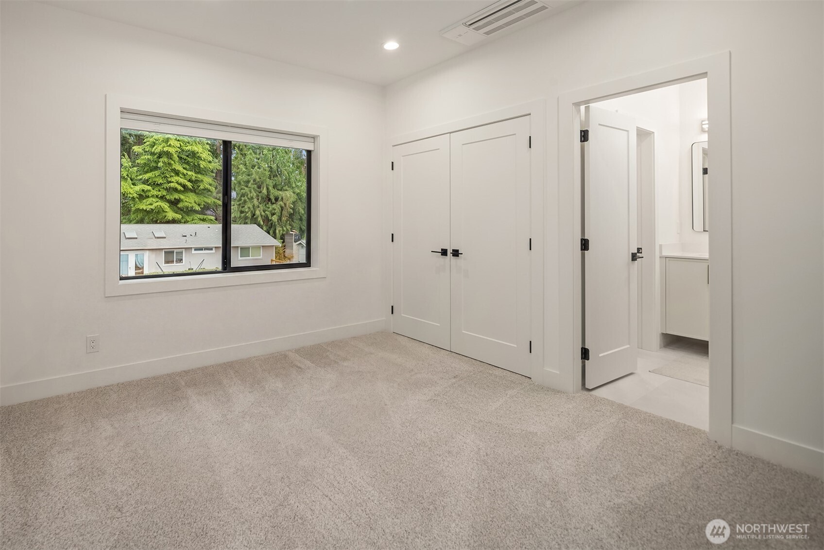 1208 211th Place Sammamish WA 98074