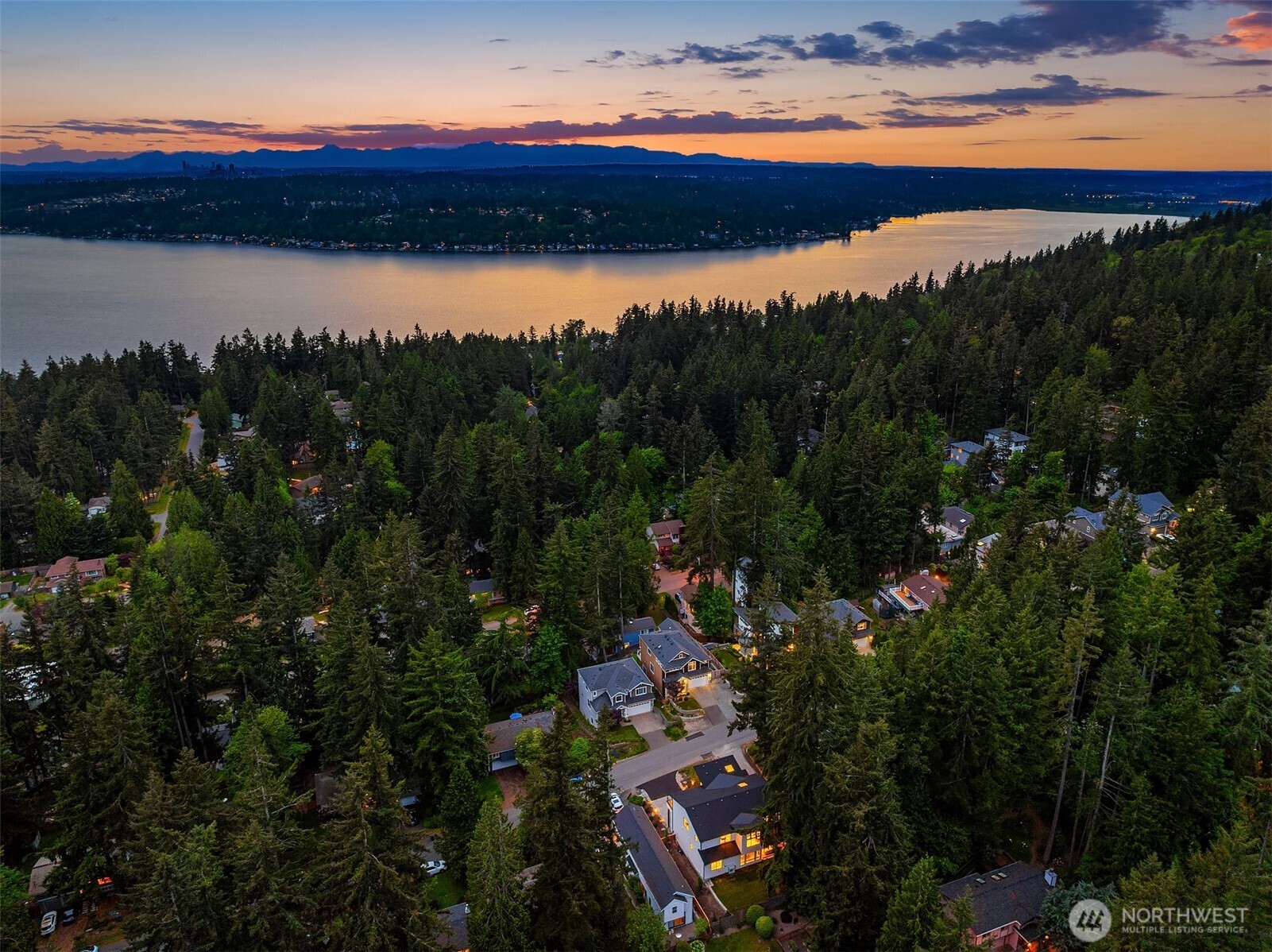 1208 211th Place Sammamish WA 98074