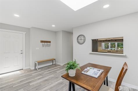 13731 SE 258th Place Kent WA 98042