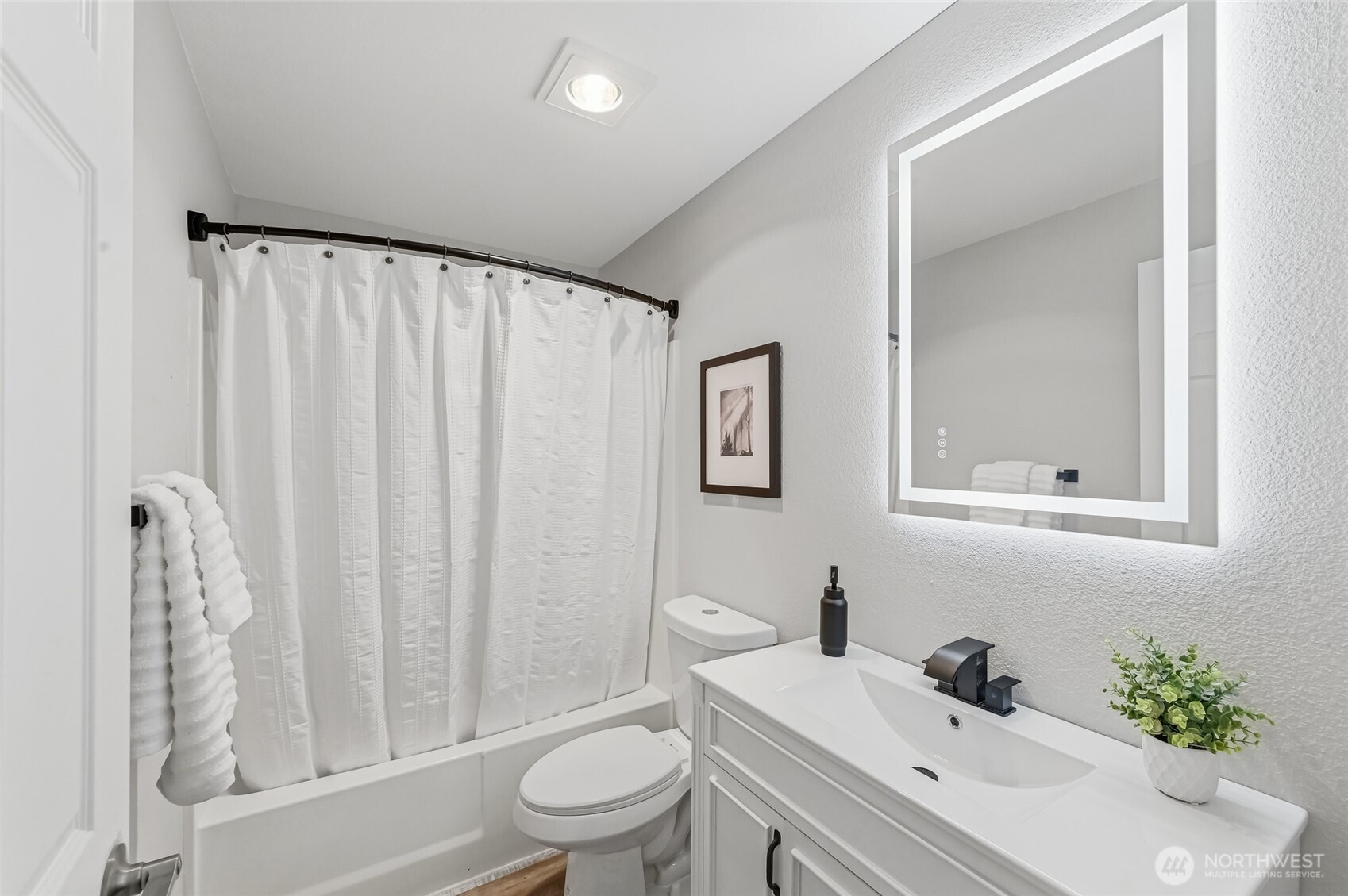 13731 SE 258th Place Kent WA 98042