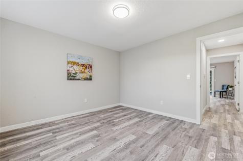 13731 SE 258th Place Kent WA 98042