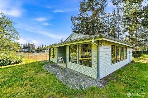 13731 SE 258th Place Kent WA 98042
