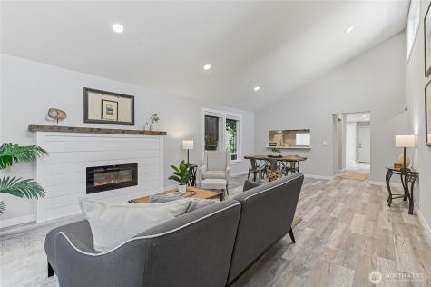 13731 SE 258th Place Kent WA 98042