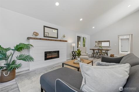 13731 SE 258th Place Kent WA 98042