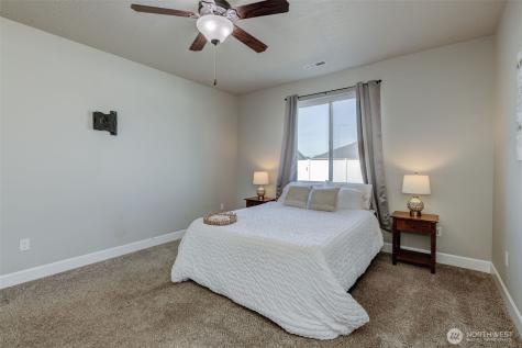 415 SW R Street Quincy WA 98848