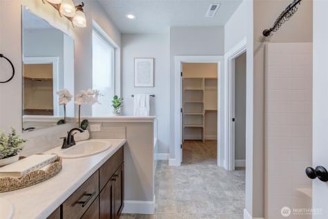 415 SW R Street Quincy WA 98848