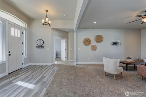 415 SW R Street Quincy WA 98848