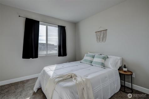 415 SW R Street Quincy WA 98848