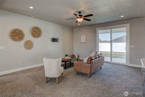 415 SW R Street Quincy WA 98848