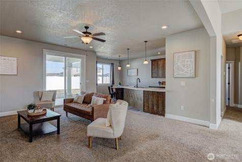 415 SW R Street Quincy WA 98848