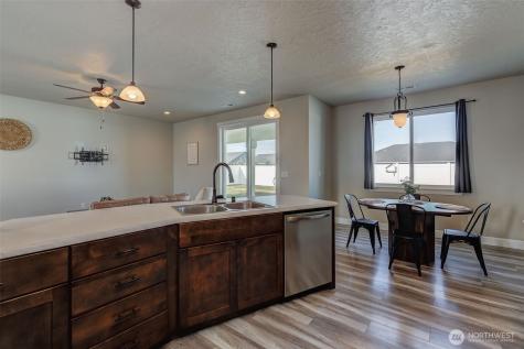 415 SW R Street Quincy WA 98848