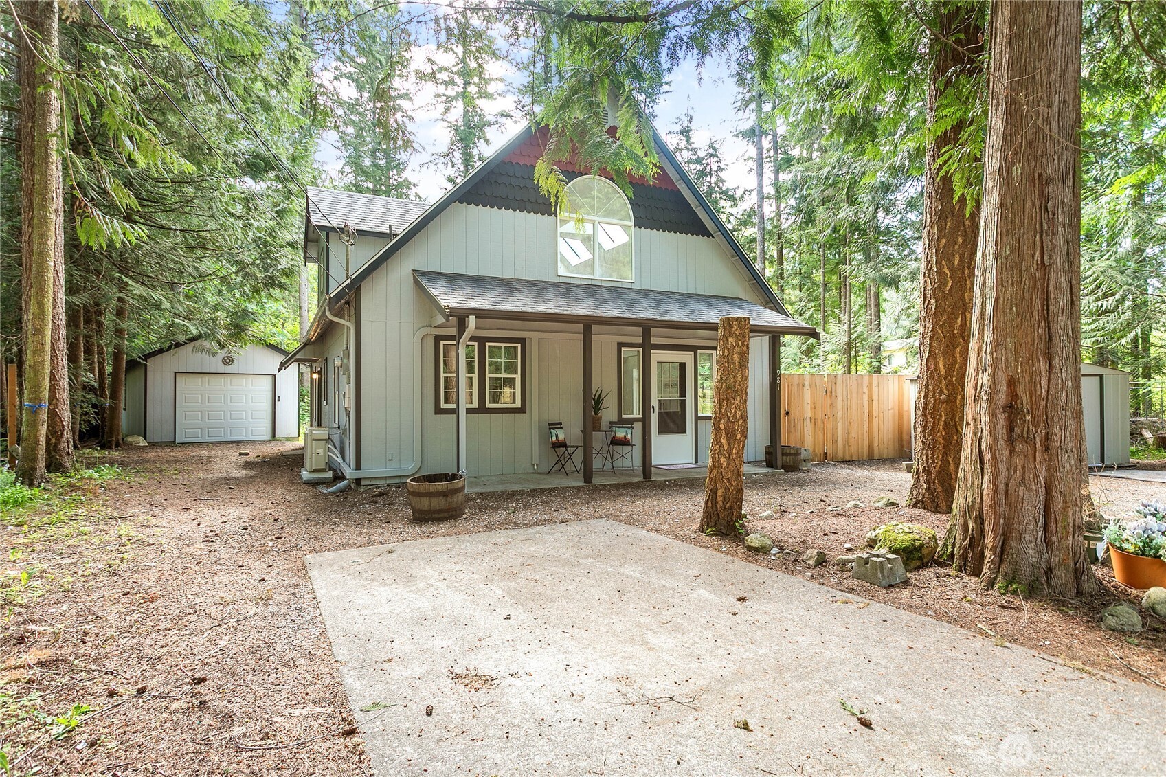 981 Red Valley Lane Maple Falls WA 98266