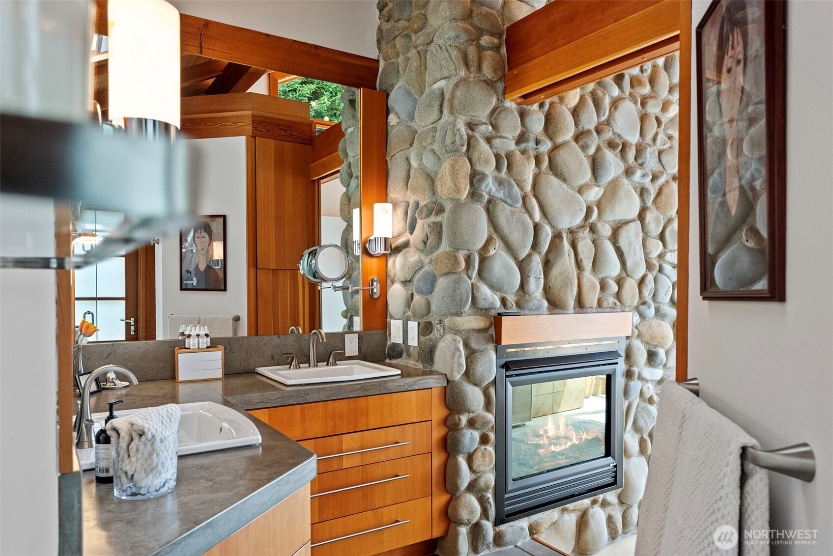 540 3rd Avenue Fox Island WA 98333