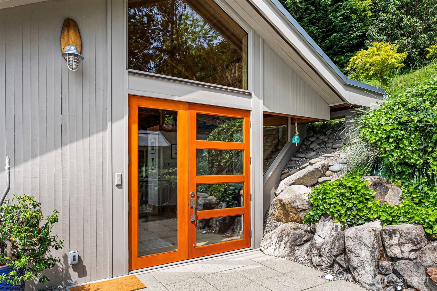 540 3rd Avenue Fox Island WA 98333