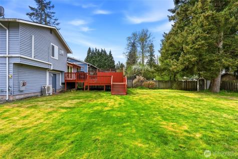 6113 95th Place NE Marysville WA 98270