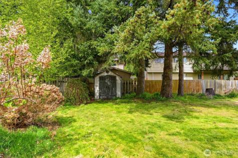 6113 95th Place NE Marysville WA 98270