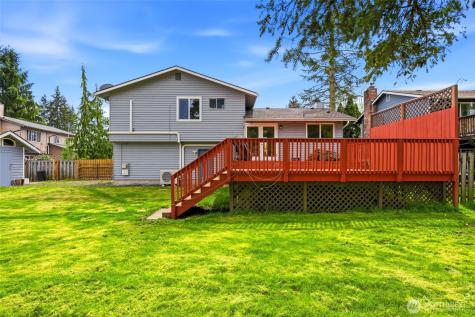 6113 95th Place NE Marysville WA 98270