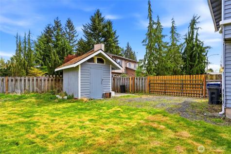 6113 95th Place NE Marysville WA 98270