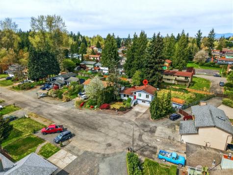 6113 95th Place NE Marysville WA 98270