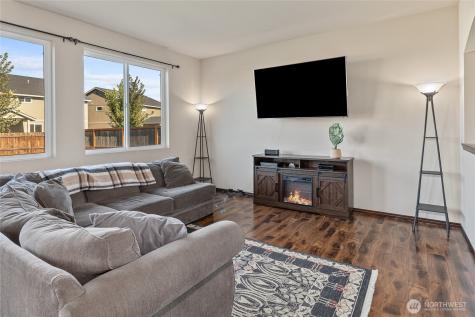 2210 N Creeksedge Way Ellensburg WA 98926