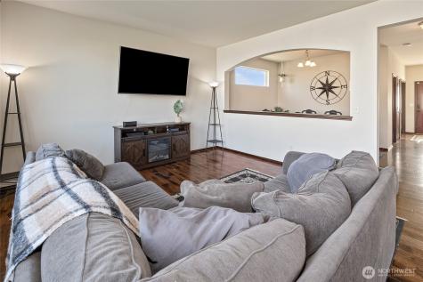 2210 N Creeksedge Way Ellensburg WA 98926