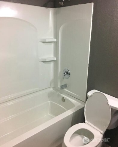 13348 32nd Ave S Tukwila WA 98168