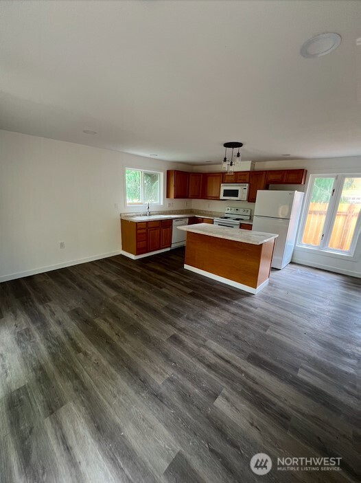 13348 32nd Ave S Tukwila WA 98168