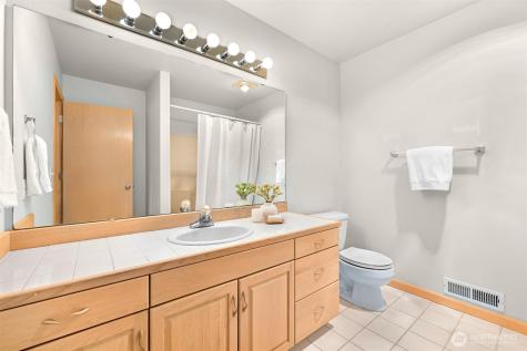 5520 Canvasback Road Blaine WA 98230