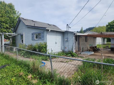 241 SW 10th Street Chehalis WA 98532