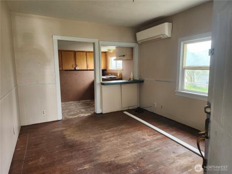 241 SW 10th Street Chehalis WA 98532