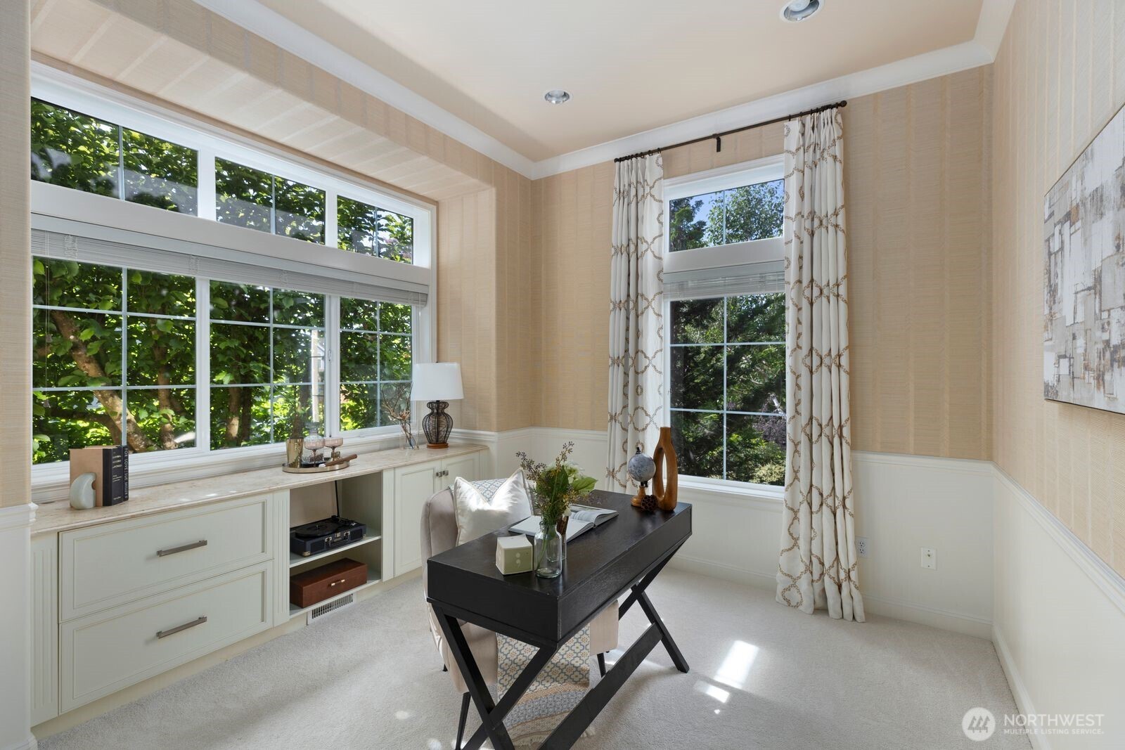 23115 SE 44th Street Sammamish WA 98075