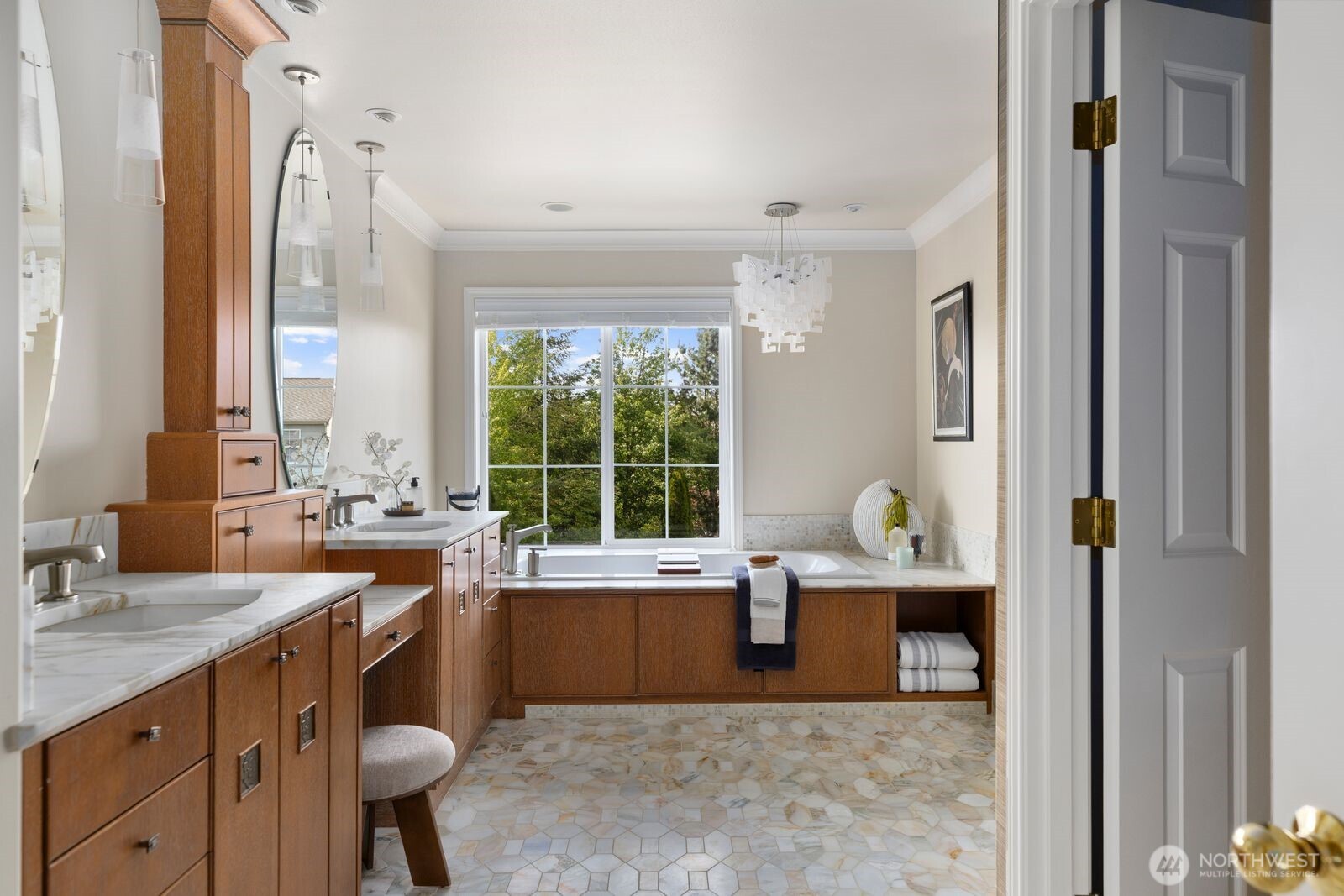 23115 SE 44th Street Sammamish WA 98075