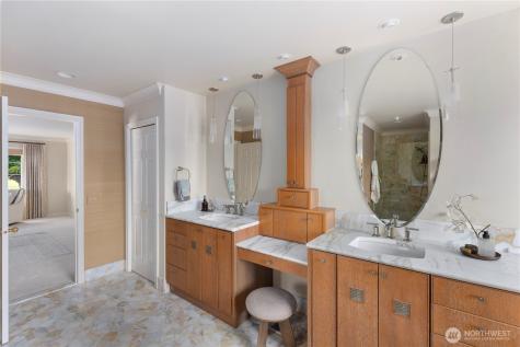 23115 SE 44th Street Sammamish WA 98075