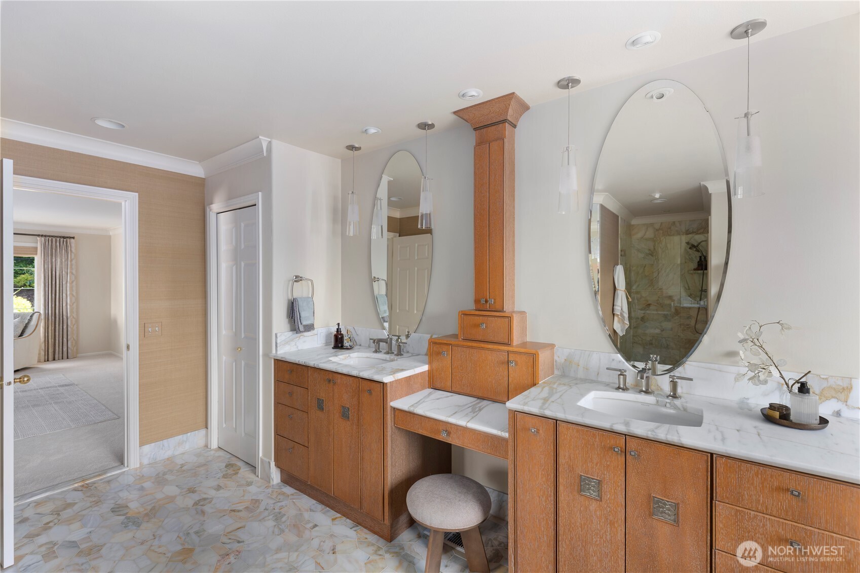 23115 SE 44th Street Sammamish WA 98075