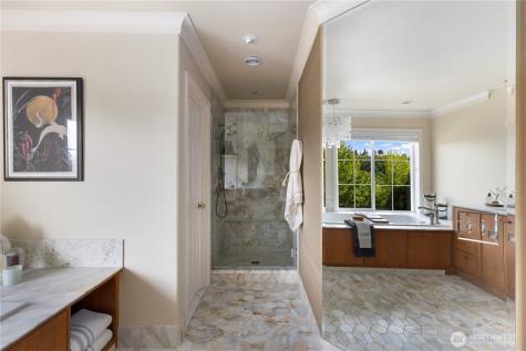 23115 SE 44th Street Sammamish WA 98075