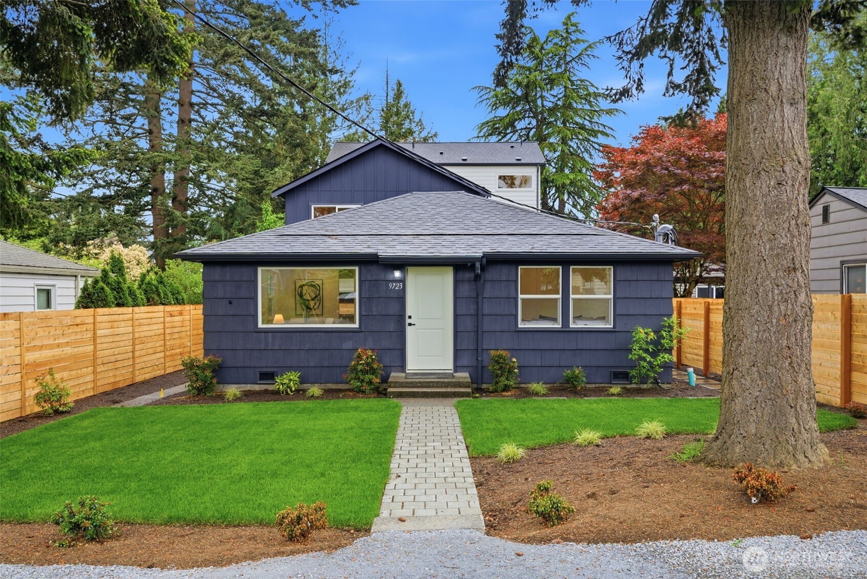 9723 Evanston Avenue N Seattle WA 98103