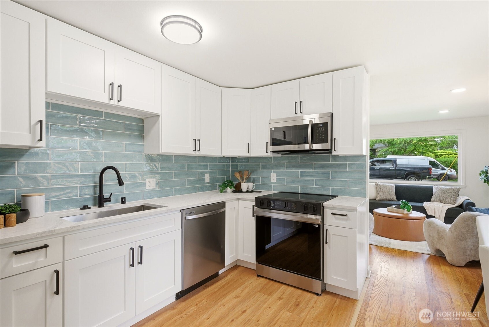 9723 Evanston Avenue N Seattle WA 98103