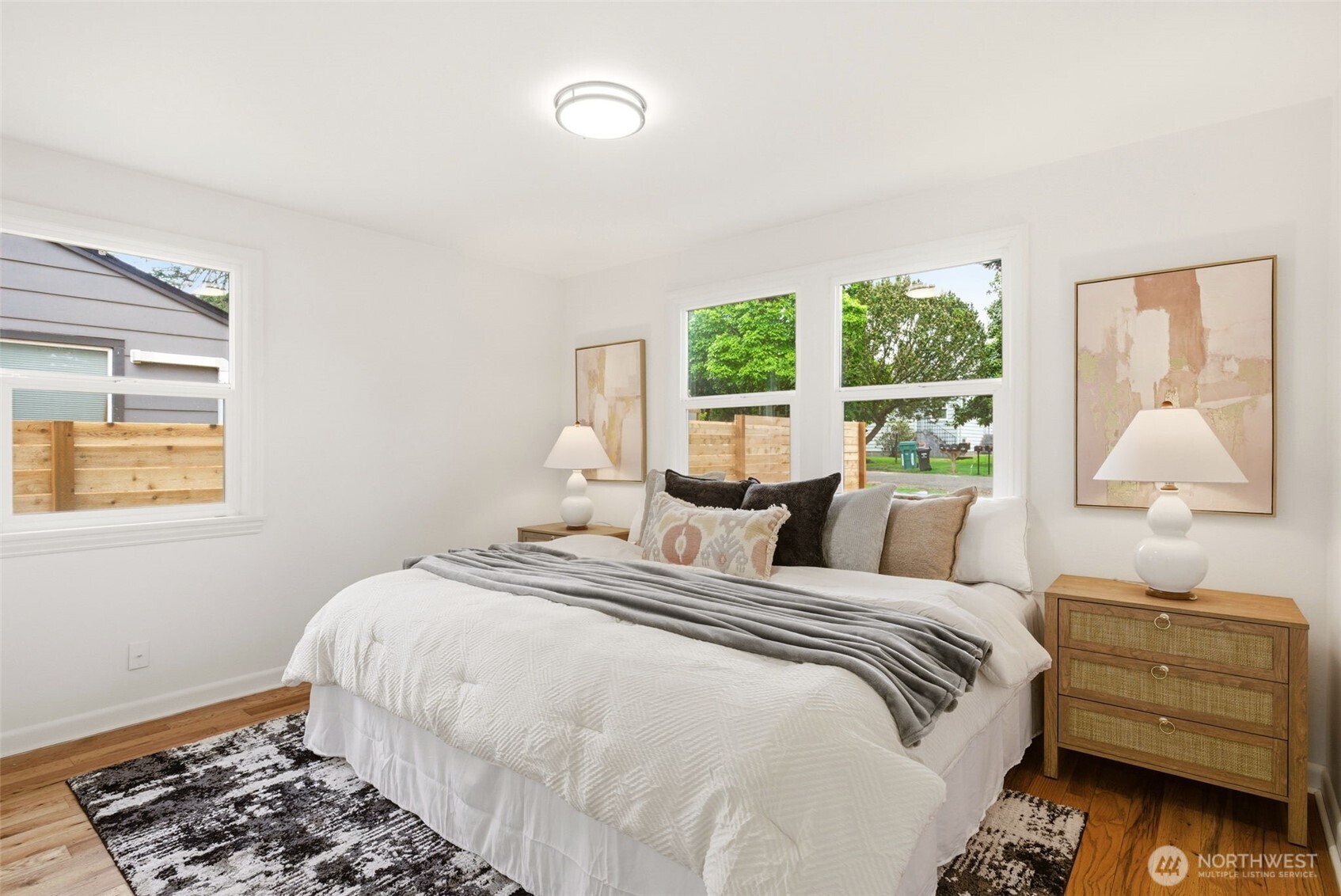 9723 Evanston Avenue N Seattle WA 98103