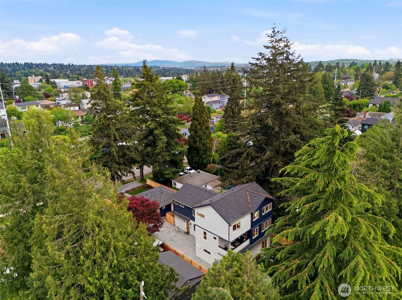 9723 Evanston Avenue N Seattle WA 98103