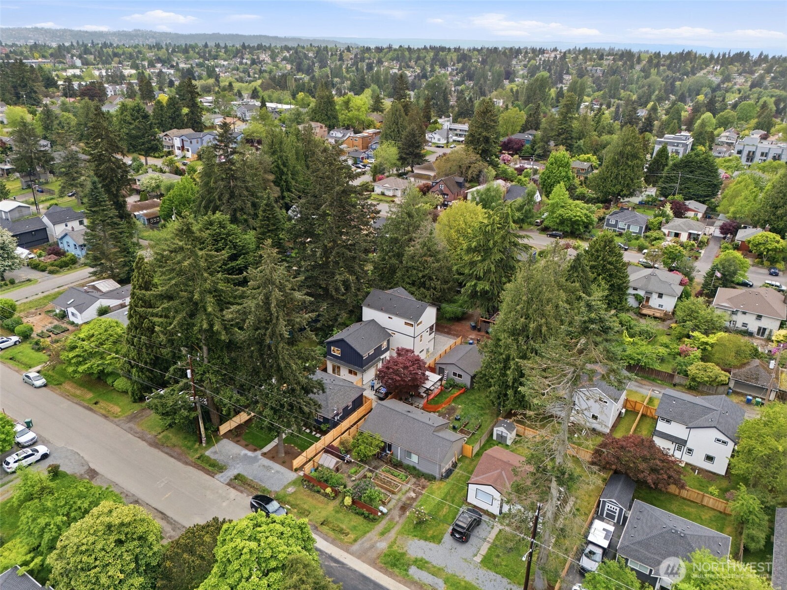 9723 Evanston Avenue N Seattle WA 98103