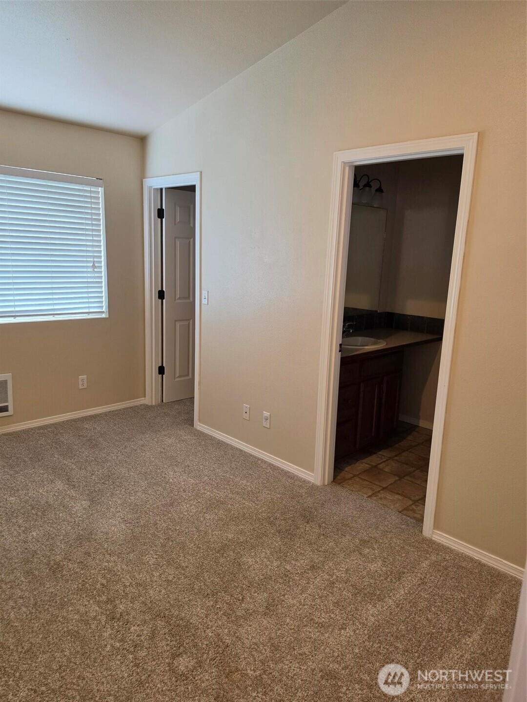 336 N Lafayette Avenue Bremerton WA 98312