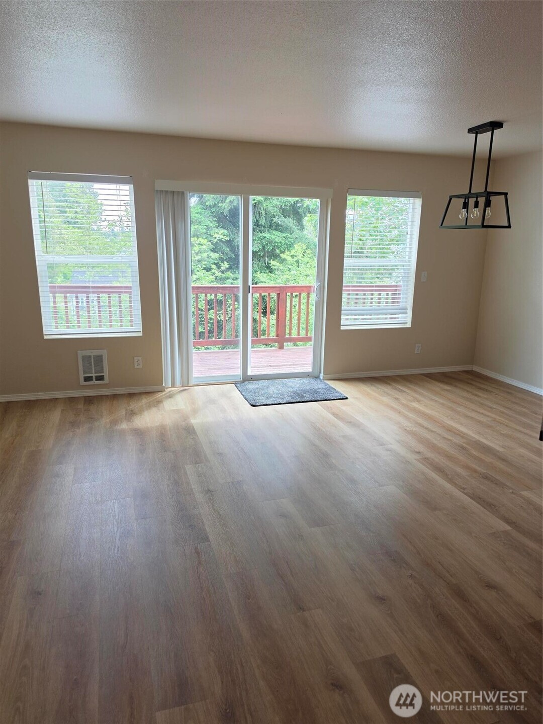 336 N Lafayette Avenue Bremerton WA 98312