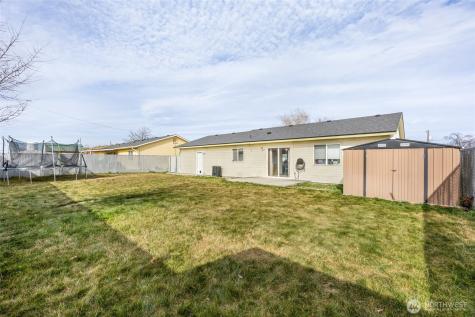1215 Lowry Street Moses Lake WA 98837
