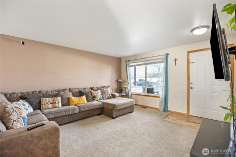 1215 Lowry Street Moses Lake WA 98837