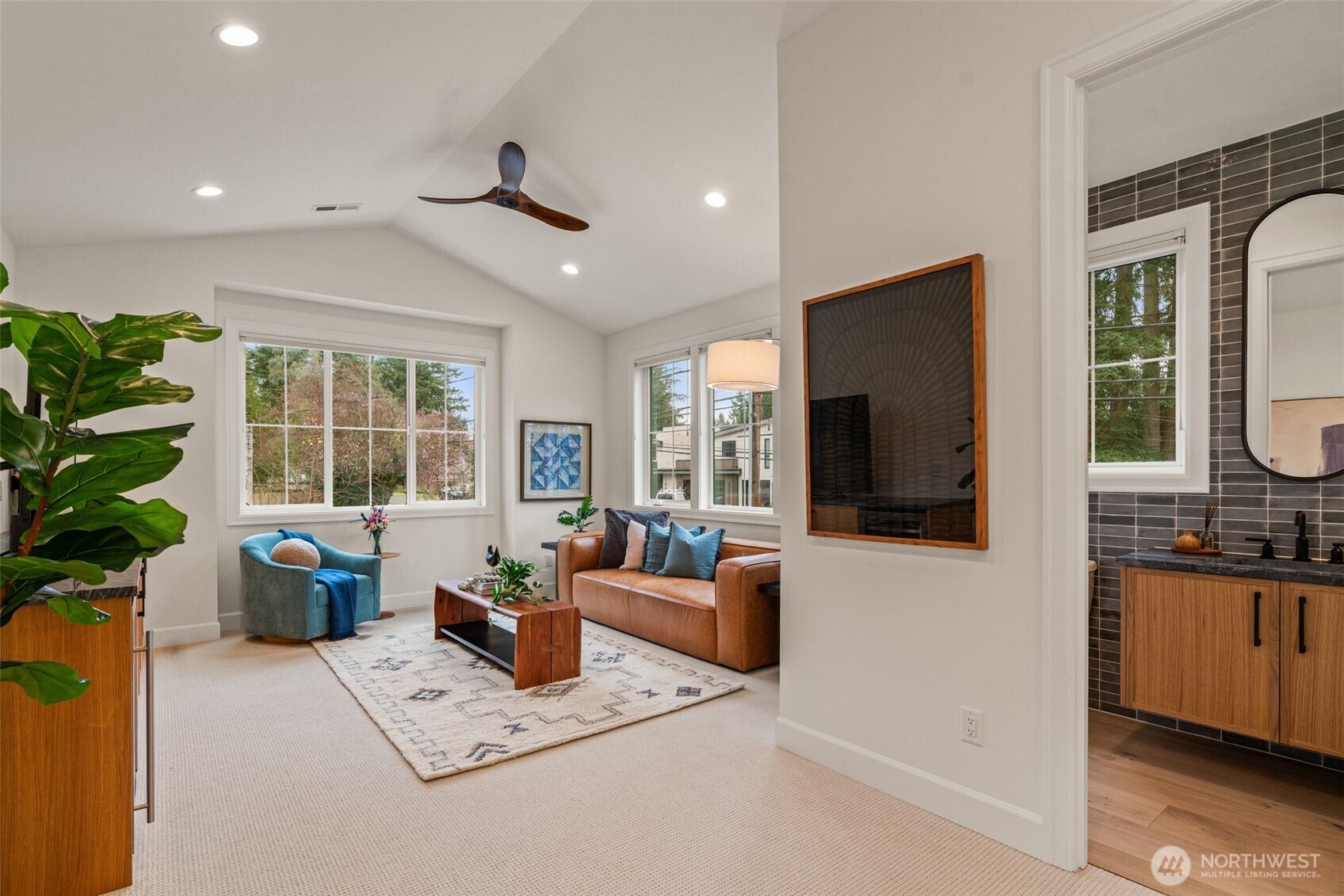 11204 108th Ave NE Kirkland WA 98033