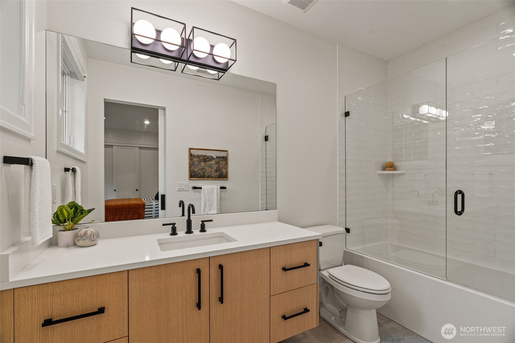 11204 108th Ave NE Kirkland WA 98033