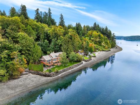 14433 Silven Avenue NE Bainbridge Island WA 98110