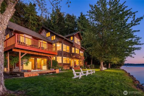 14433 Silven Avenue NE Bainbridge Island WA 98110