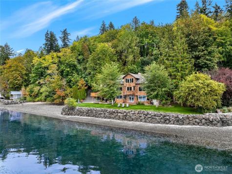 14433 Silven Avenue NE Bainbridge Island WA 98110