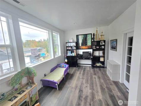 13711 Vickery Avenue E Tacoma WA 98446